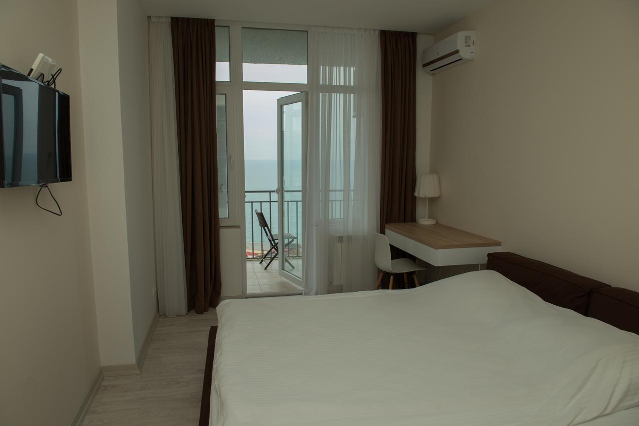 Arleville Batumi Exterior photo