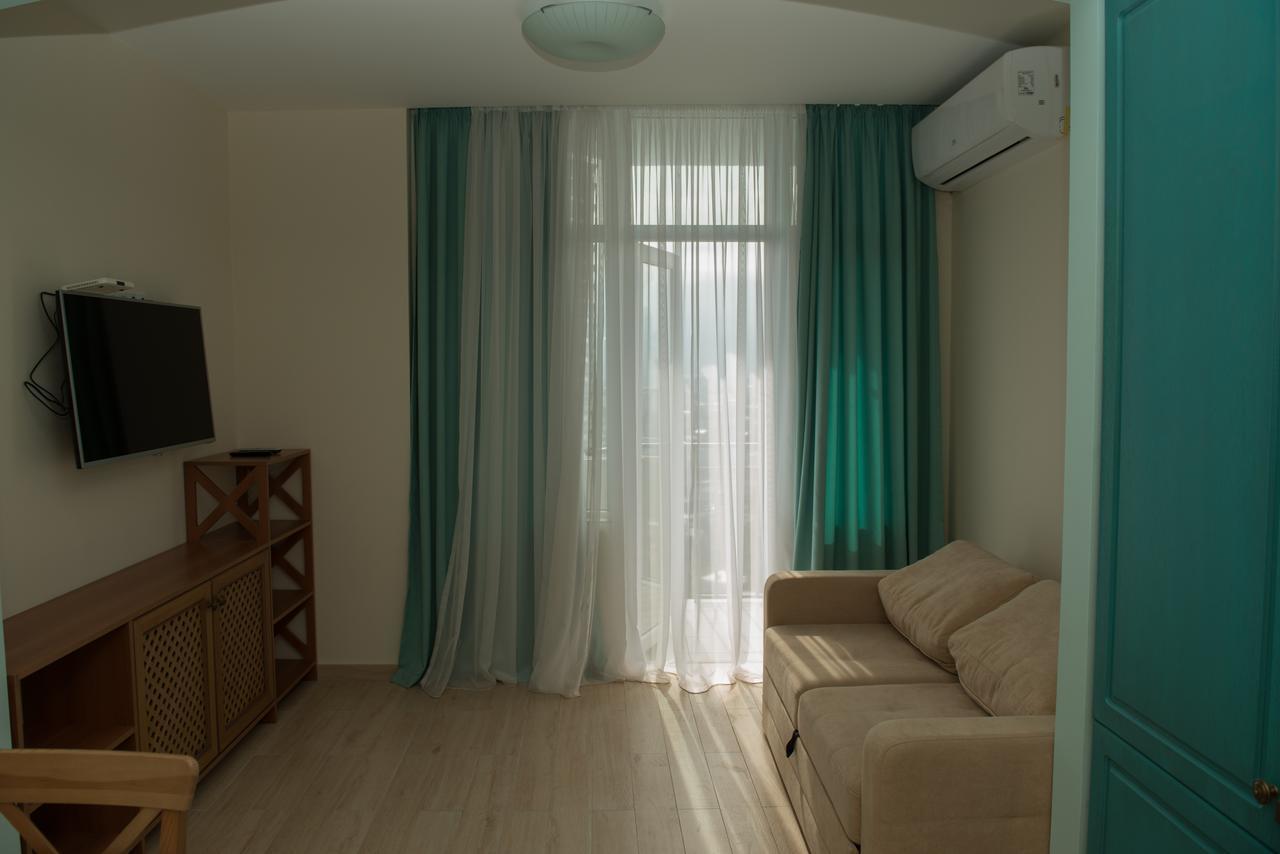 Arleville Batumi Exterior photo